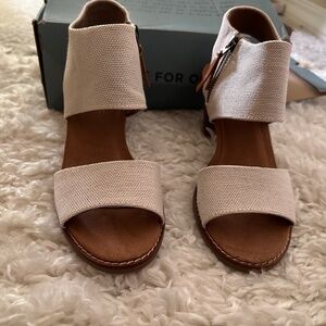 TOMS Size 7 Heeled Sandal - NEW